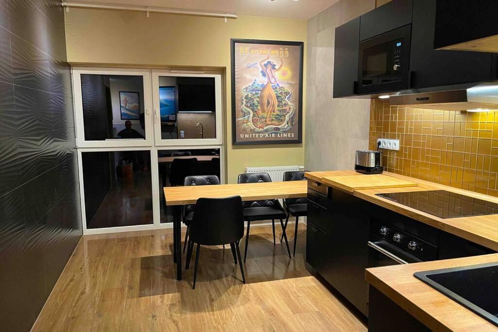 Hawaii Beach Lounge, Loft Z Jacuzzi I Tarasem - Sloneczne Tarasy W Porta Mare, Dziwnówek Buitenkant foto