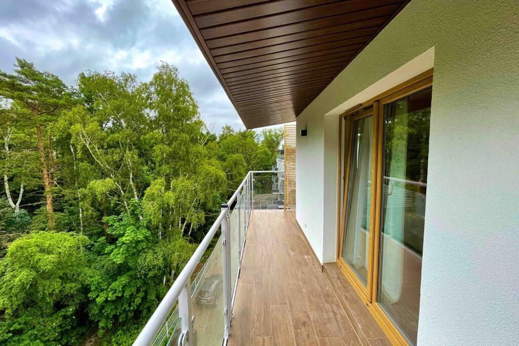Hawaii Beach Lounge, Loft Z Jacuzzi I Tarasem - Sloneczne Tarasy W Porta Mare, Dziwnówek Buitenkant foto